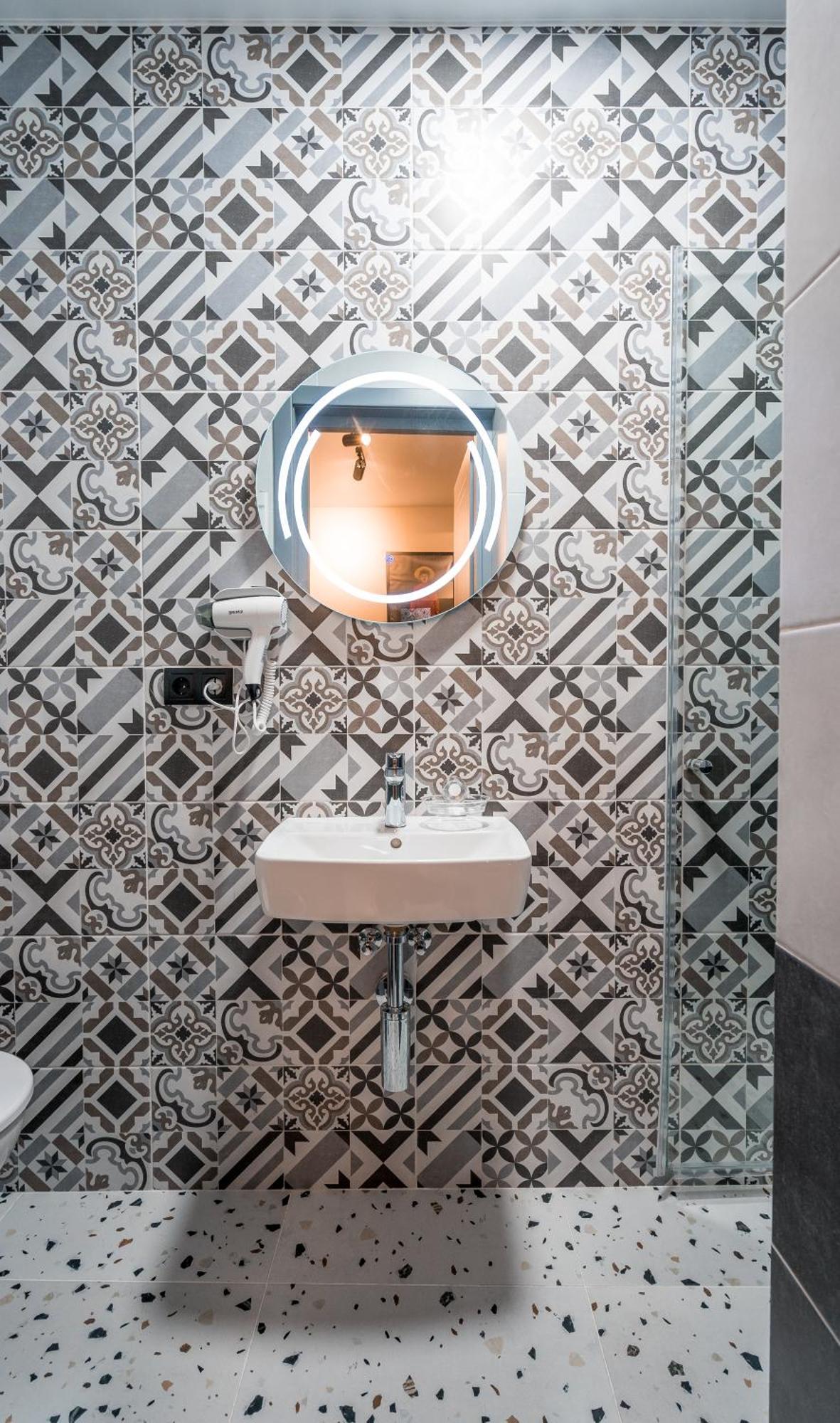 Luxury X By Umbrella Aparthotel Tbilisi Buitenkant foto
